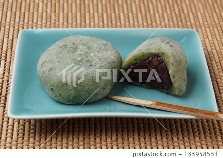 Wormwood Mochi Wormwood Mochi 133958531