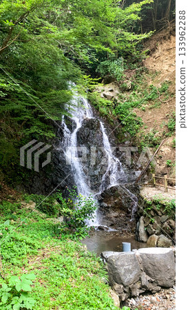 Enjoy the beauty of each season at Choon Falls Enjoy the beauty of each season at Choon Falls 133962288