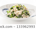 Spinach with white sesame flavor 133962993