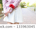 一個女孩 133963045
