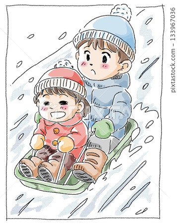 兄妹倆在雪橇上玩耍（彩色） 133967036