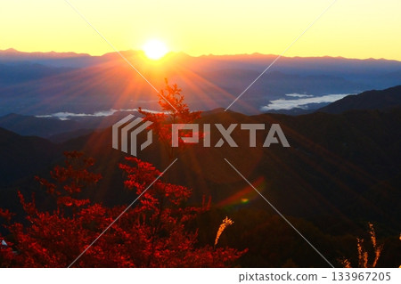 Achi Village Heavens Sonohara's Starry Sky and Sunrise Achi Village Heavens Sonohara's Starry Sky and Sunrise 133967205