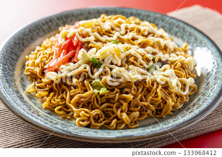 Cup Yakisoba Served on a Plate 133968412