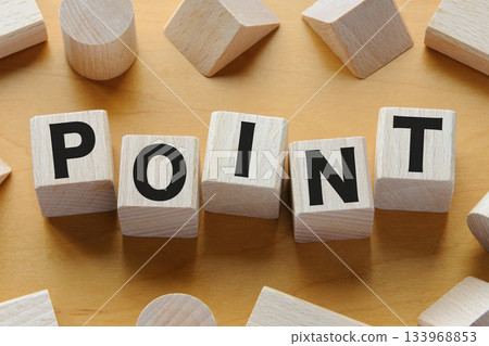 Letters on building blocks POINT 1 133968853