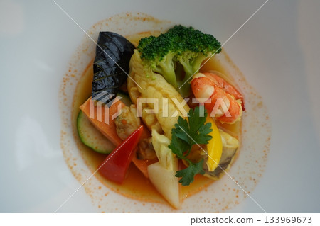 番茄菠菜乳蛋餅沙拉 133969673