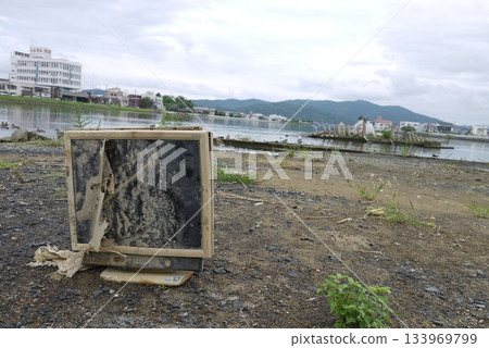 A monitor swept away by the tsunami in Ishinomaki, 2012 133969799