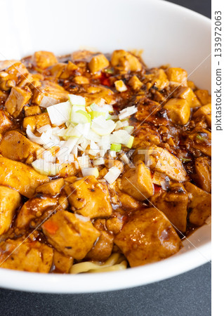 美味的麻婆豆腐麵 133972063