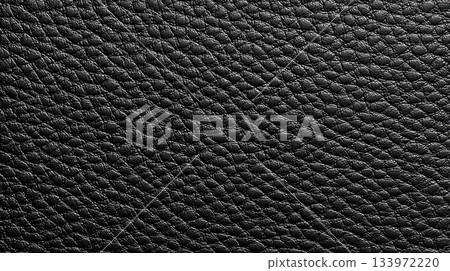 黑色皮革的奢華紋理背景 | 厚重而精緻的粒面材質紋理 133972220