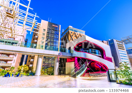 東京都市景觀的新時代。澀谷櫻花舞台、二木井舞台及週邊建築景觀。 133974466