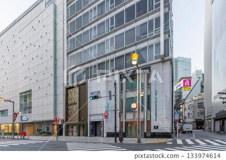 新宿的蒂芬妮 (Tiffany & Co.) 新宿的蒂芬妮 (Tiffany & Co.) 133974614