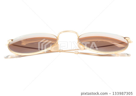 sunglasses on white bakground pink 133987305
