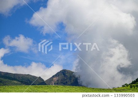 The Kuju Mountains covered in gas The Kuju Mountains covered in gas 133990503