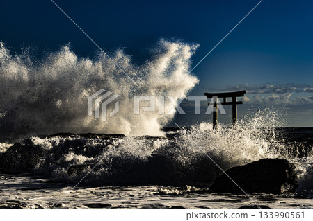 Oarai Isosaki Shrine Wave Splash 133990561