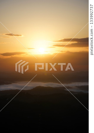 日出與雲海 418 日出與雲海 418 133992737