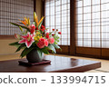 日式房間裡的插花 133994715