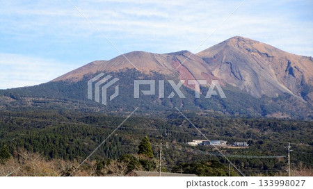 Kirishima-Kinkowan National Park, Mount Takachiho 133998027