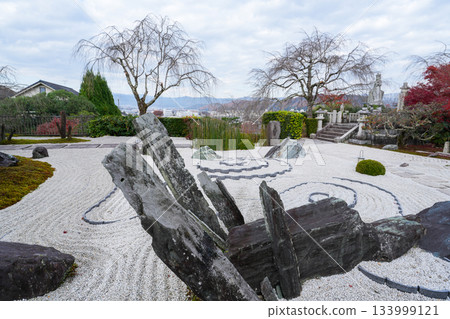 Zuiganzan Enkoji Temple in Ichijoji, Kyoto (founded by Tokugawa Ieyasu) photographed in autumn 2025 Zuiganzan Enkoji Temple in Ichijoji, Kyoto (founded by Tokugawa Ieyasu) photographed in autumn 2025 133999121