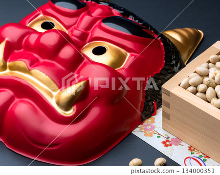 紅色惡魔面具與拋擲節分豆的圖片 134000351