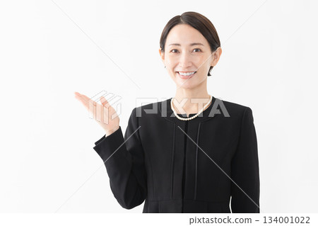 Woman in mourning clothes Funeral image Woman in mourning clothes Funeral image 134001022
