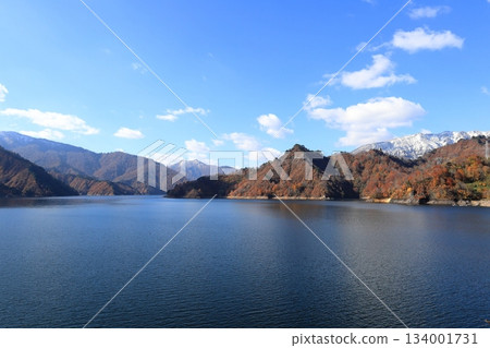 Lake Tagokura in autumn / Tadami Town, Minamiaizu District, Fukushima Prefecture Lake Tagokura in autumn / Tadami Town, Minamiaizu District, Fukushima Prefecture 134001731