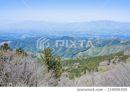 從茨城縣山藏嶽山頂眺望（朝那須鹽原方向） 134006309