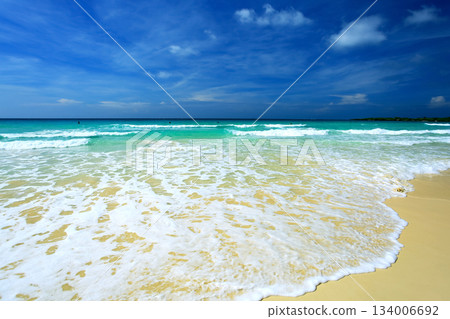 Okinawa Irabu Island Wataguchi no Hama Sea with outstanding transparency 134006692