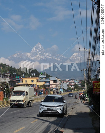 從尼泊爾博卡拉市看到的魚尾星 從尼泊爾博卡拉市看到的魚尾星 134008047