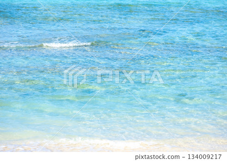 透明的大海 透明的大海 134009217