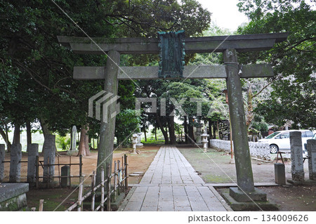 Torii gate of Suzume Shrine [Koga City, Ibaraki Prefecture] 134009626