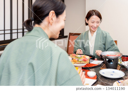 Women's Trip Onsen Ryokan Meal Scene 134011190