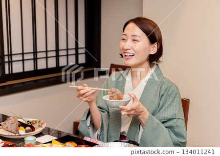 Women's Trip Onsen Ryokan Meal Scene 134011241