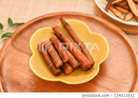 自製味噌醃商陸 134012032