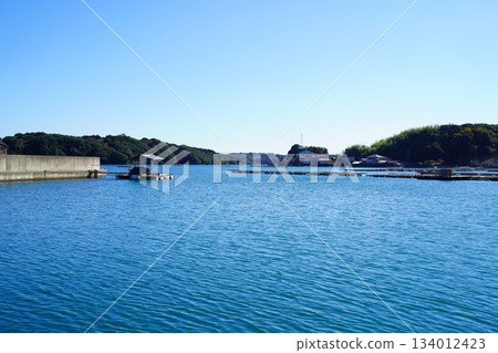 Sea	 134012423