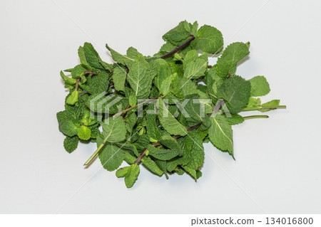 Fresh peppermint. Top view. Natural herbal tea and detox supplement. Fresh peppermint. Top view. Natural herbal tea and detox supplement. 134016800