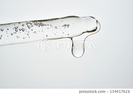 Cosmetic pipette dropping serum for skincare routine 134017628