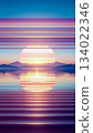 抽象的日落圖案和水平線條交疊於水面之上 / 融合寧靜與奇幻的現代藝術背景 134022346
