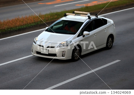 Domestic hybrid car image Domestic hybrid car image 134024069