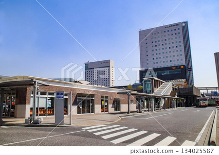 Okayama Station West Exit Bus Center / Ekimotocho, Kita-ku, Okayama City, Okayama Prefecture 134025587