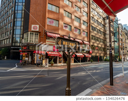 Scenery of Mihara Street in Ginza Scenery of Mihara Street in Ginza 134026476