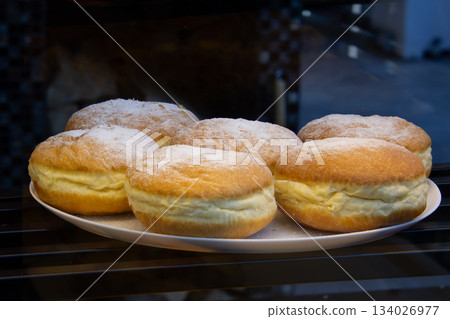 Plate with custard buns 134026977