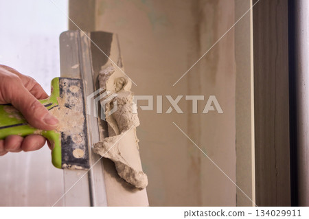 The Wall Repair Process Involves Properly Using Spackling Paste for a Quality Finish The Wall Repair Process Involves Properly Using Spackling Paste for a Quality Finish 134029911