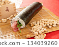 Delicious ehomaki and Setsubun background 134039260