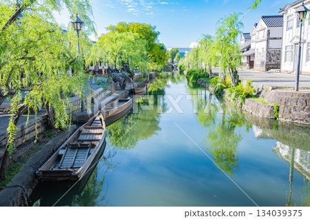 Kurashiki Bikan Historical Townscape and White Walls 134039375