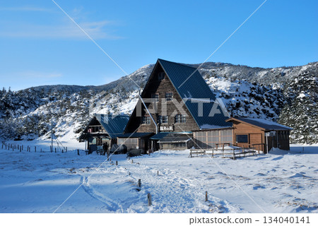 [Mountain huts in Japan] Shimakare Sanso, Northern Yatsugatake, Nagano Prefecture (2012) 134040141