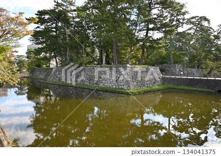 津城遺址，西內堀，石牆，津市 134041375