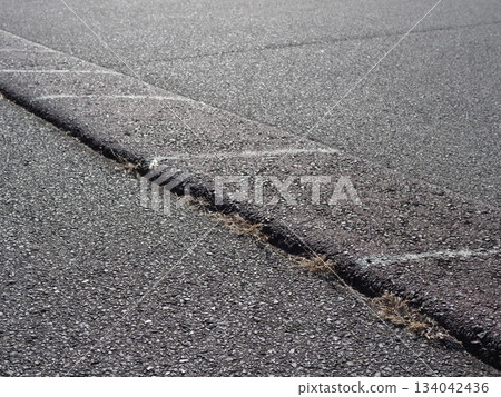 Asphalt, vehicle step, copy space, concrete, small step is a problem Asphalt, vehicle step, copy space, concrete, small step is a problem 134042436