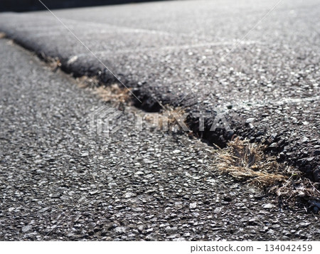 Asphalt, vehicle step, copy space, concrete, small step is a problem Asphalt, vehicle step, copy space, concrete, small step is a problem 134042459