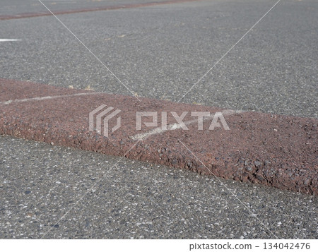 Asphalt, vehicle step, copy space, concrete, small step is a problem 134042476