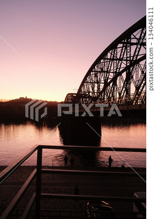 Golden Hour Rail Bridge Silhouette View Golden Hour Rail Bridge Silhouette View 134046111