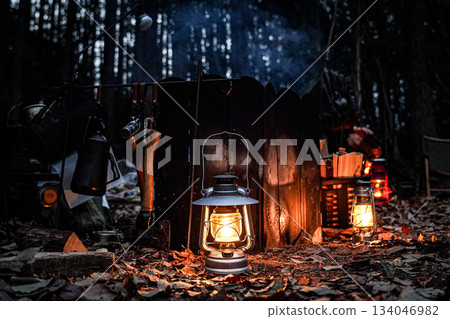 露營燈 露營燈 134046982